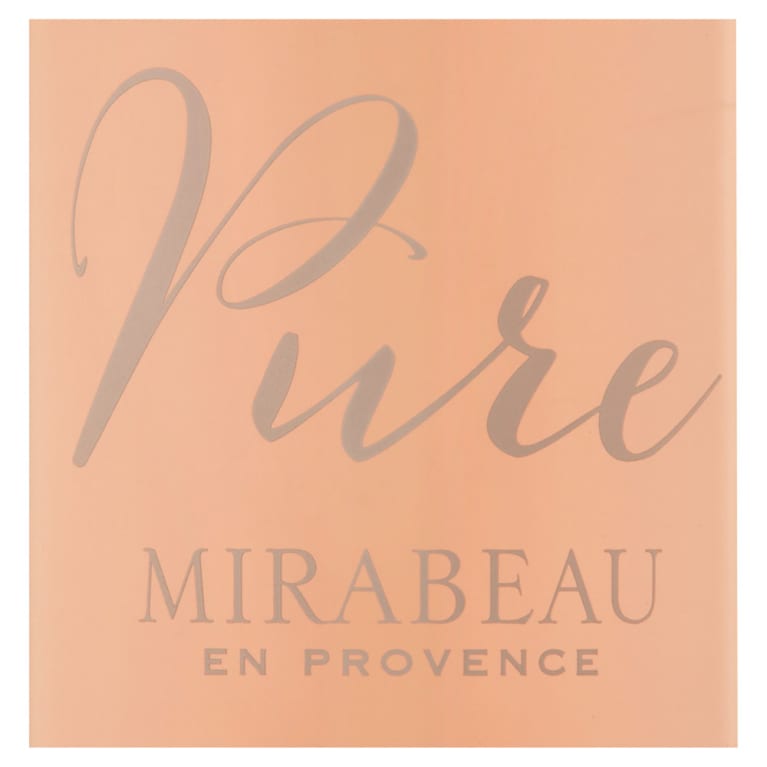 Flat front label of wine