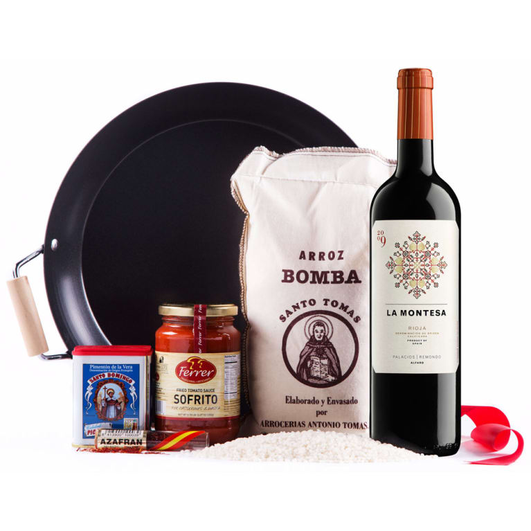Paella with 91 Point Spanish Wine Gift Set
