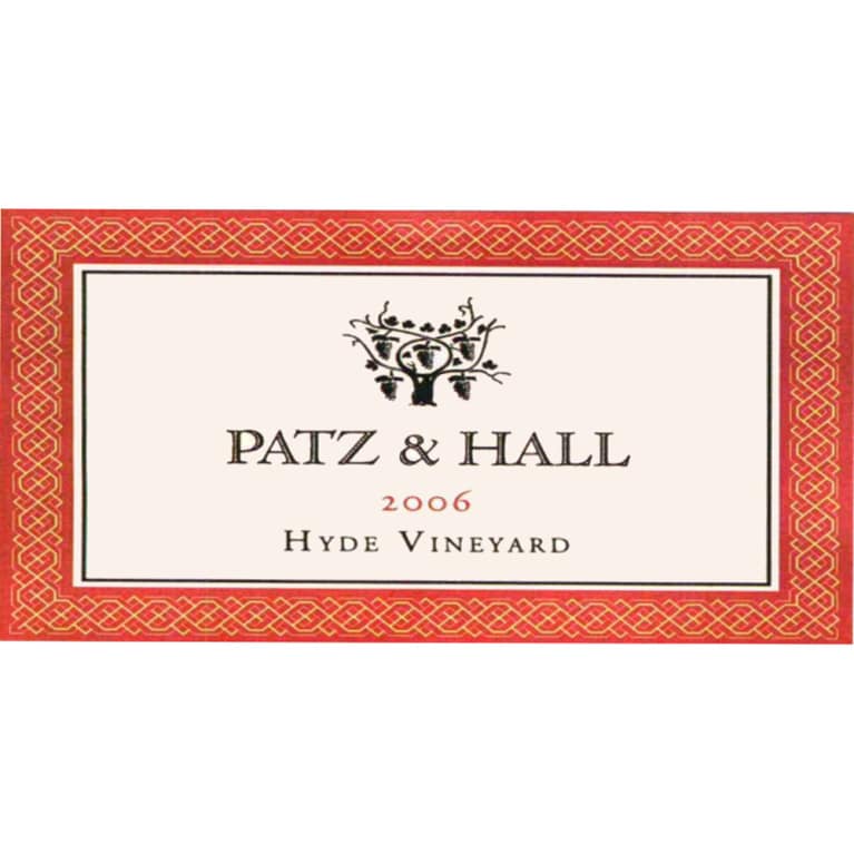 Flat front label of wine