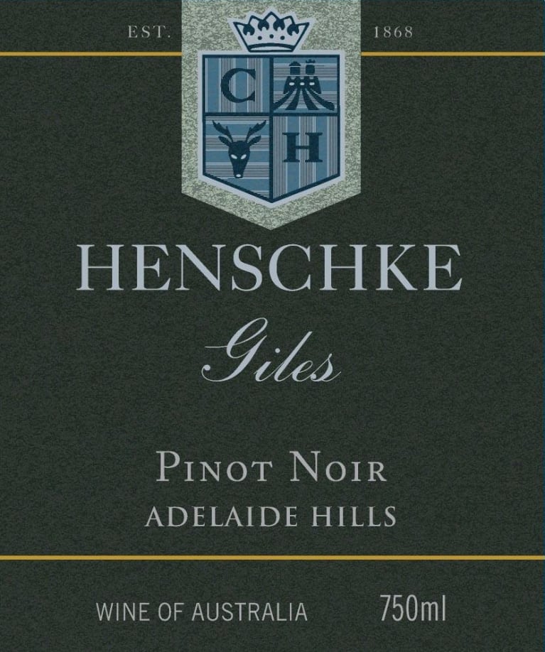 Flat front label of wine