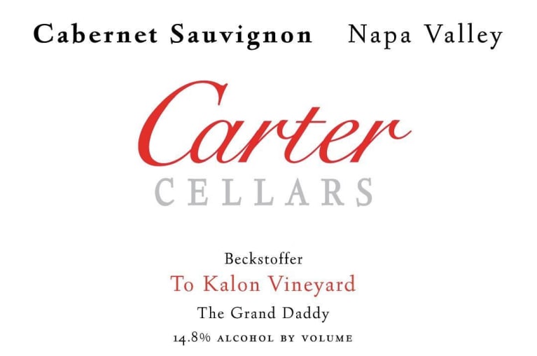 Flat front label of wine