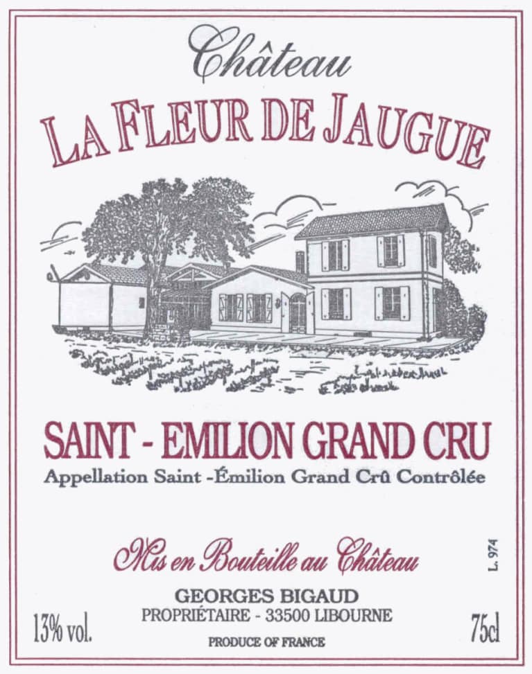 Flat front label of wine