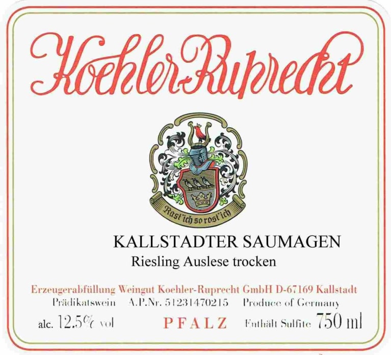 Flat front label of wine