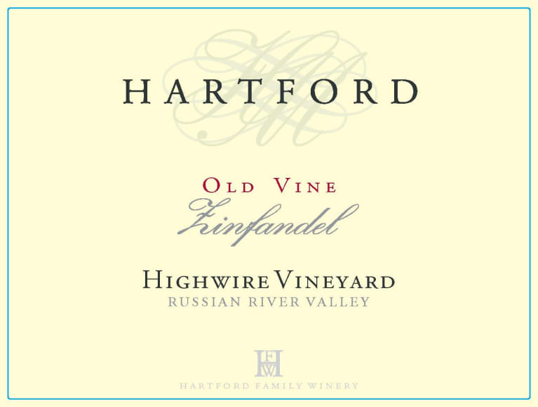 Flat front label of wine