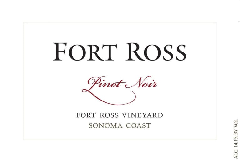 Flat front label of wine